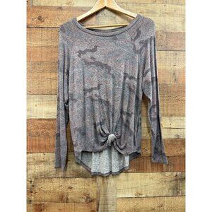 American Eagle Soft & Sexy Plush Knot Front Long Sleeve Top S Camo Print Gray Pi